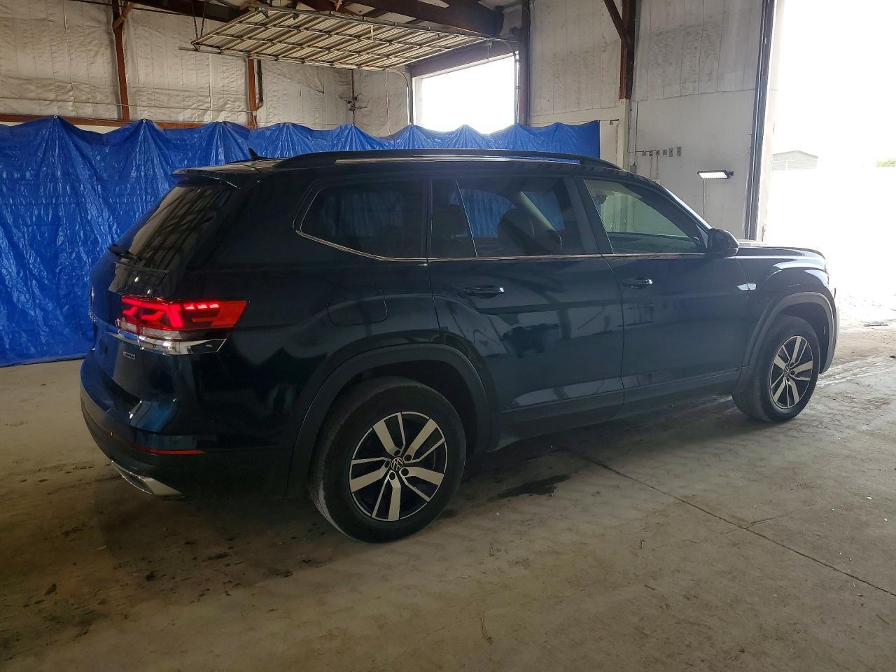 2021 Volkswagen Atlas Se - Фото 3