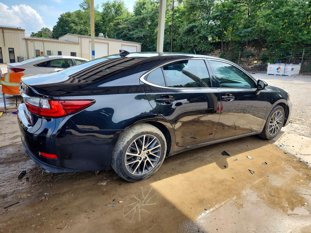 2016 Lexus Es 350 - Фото 3