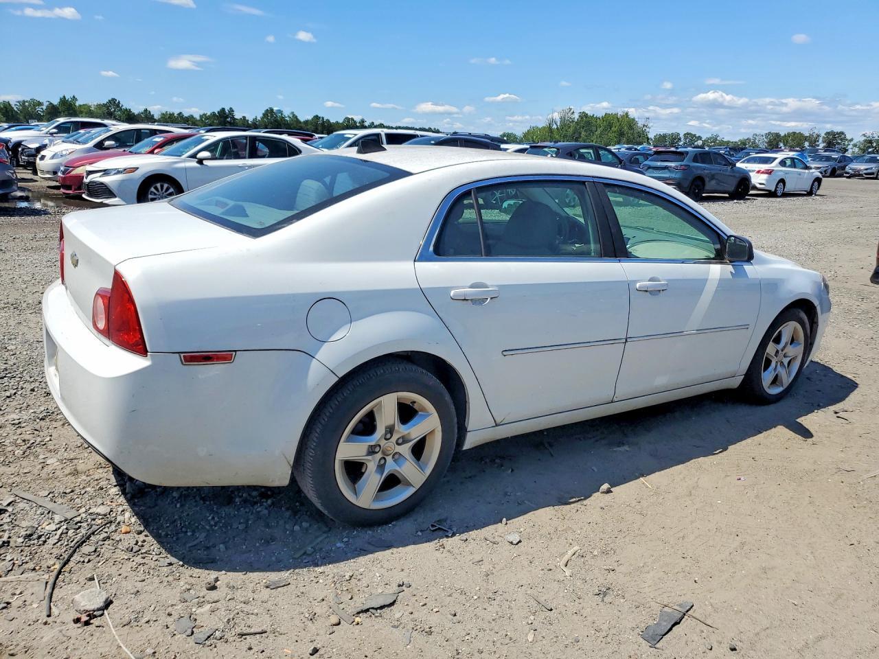 2012 Chevrolet Malibu Ls - Фото 3