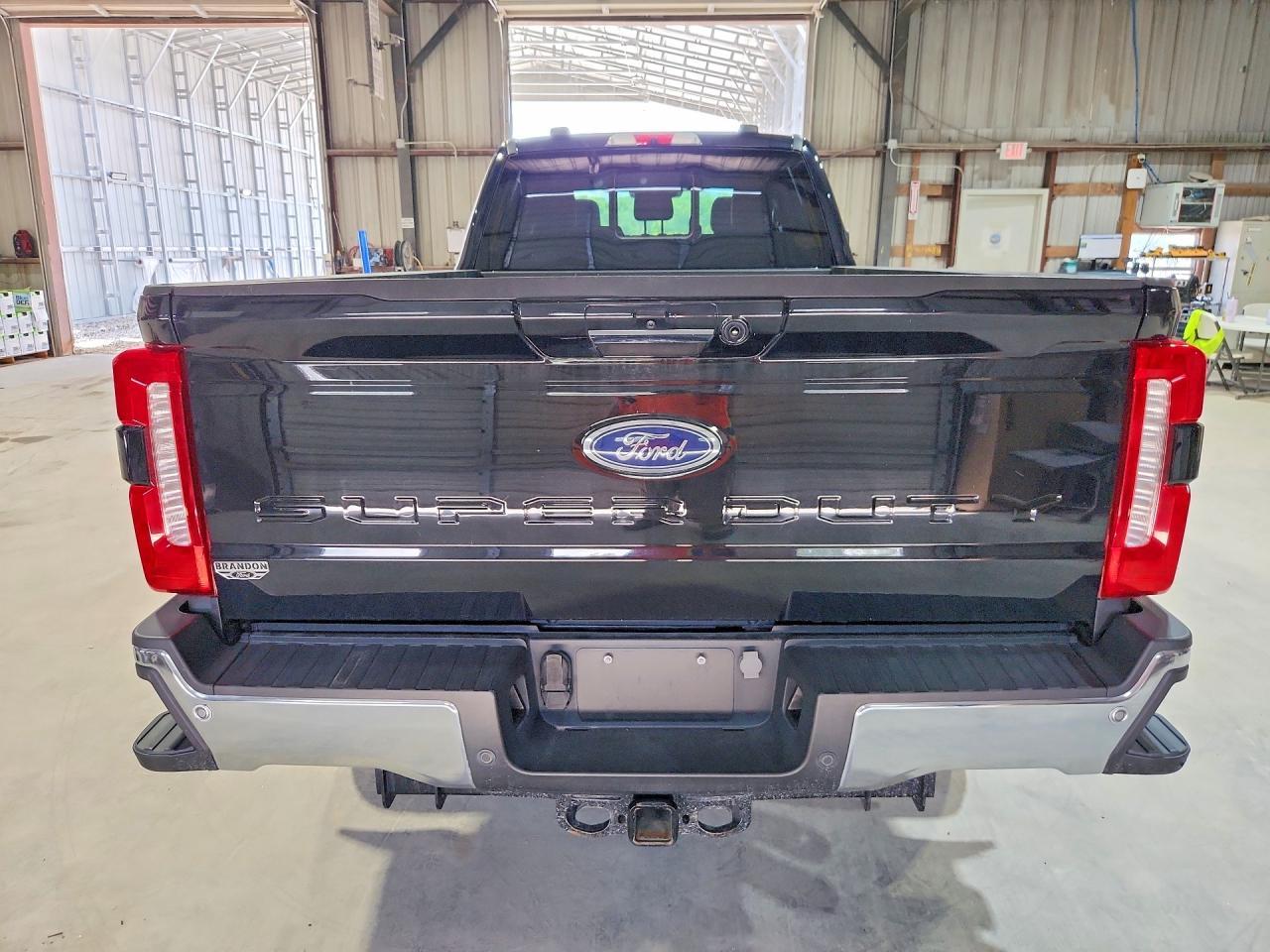 2023 Ford F350 Super Duty - Image 6