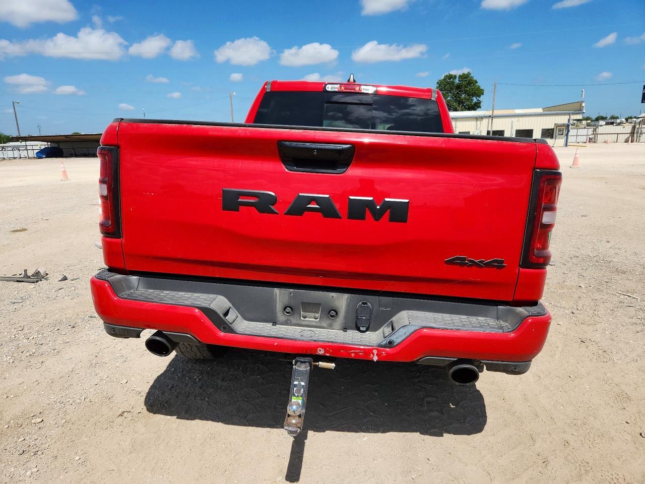 2025 Ram 1500 Tradesman - Фото 6