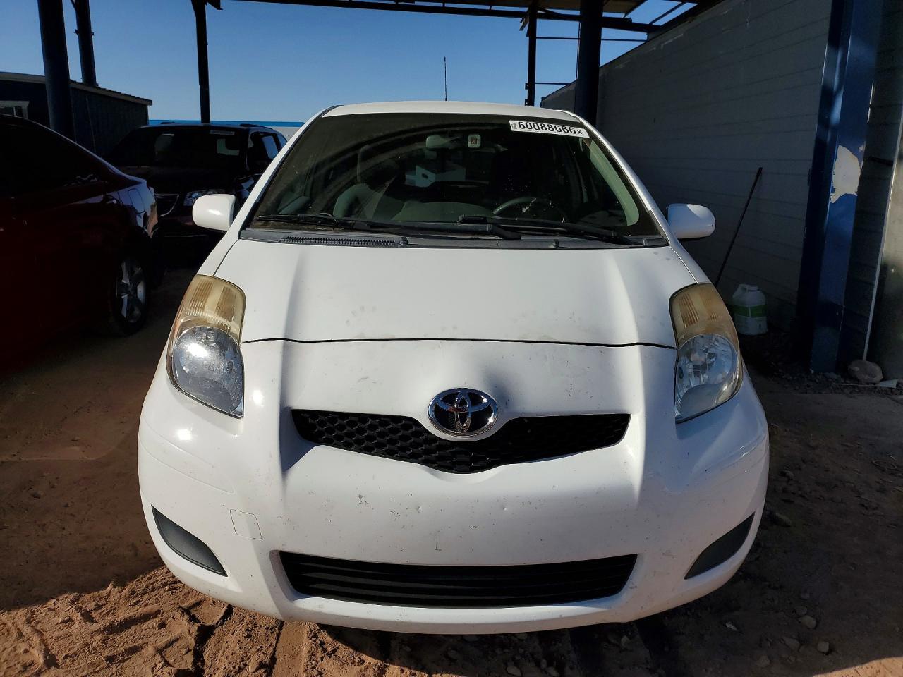 2011 Toyota Yaris Base - Фото 5