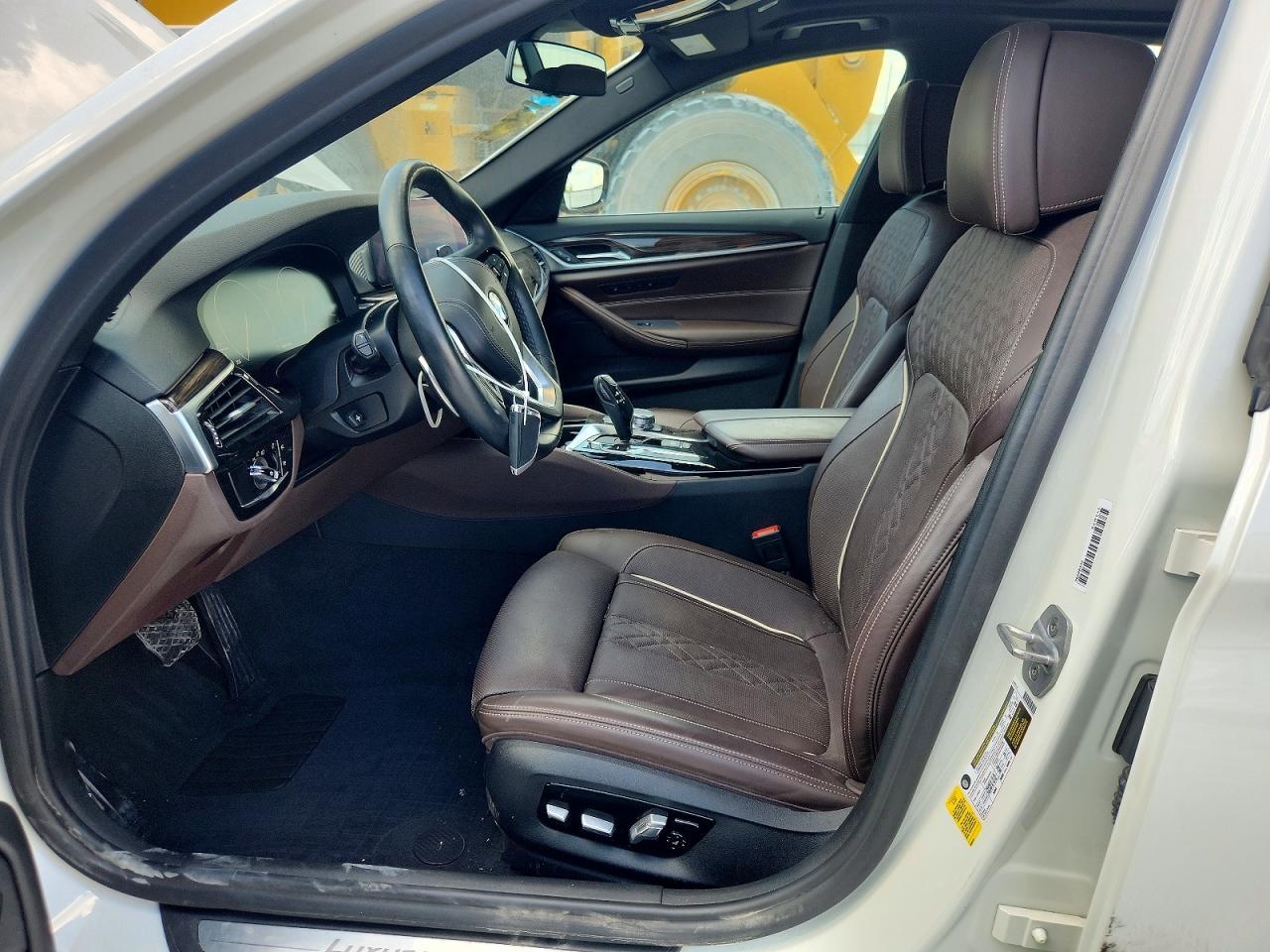 2019 BMW 540 I - Фото 7