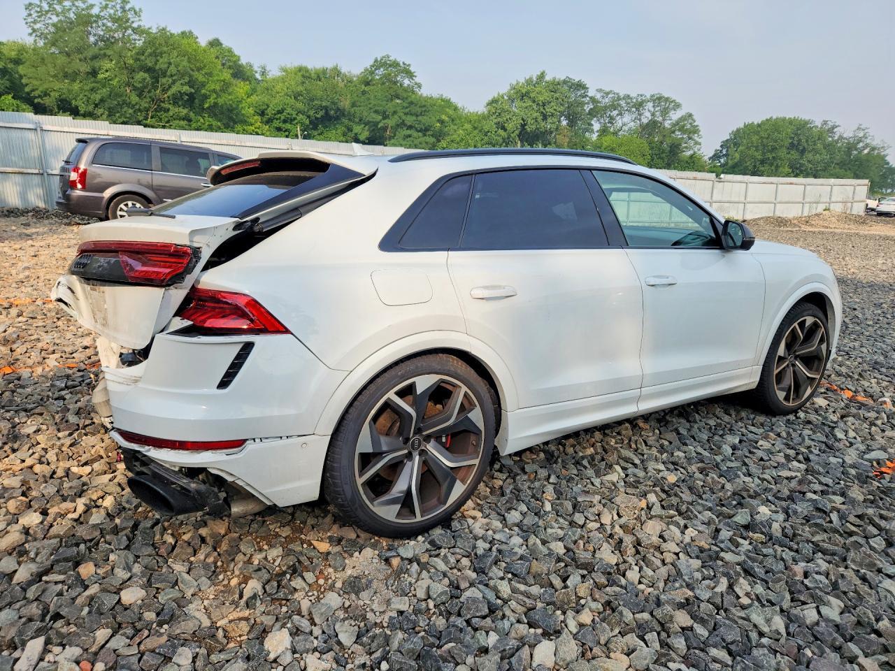 2022 Audi Rs Q8 - Фото 3