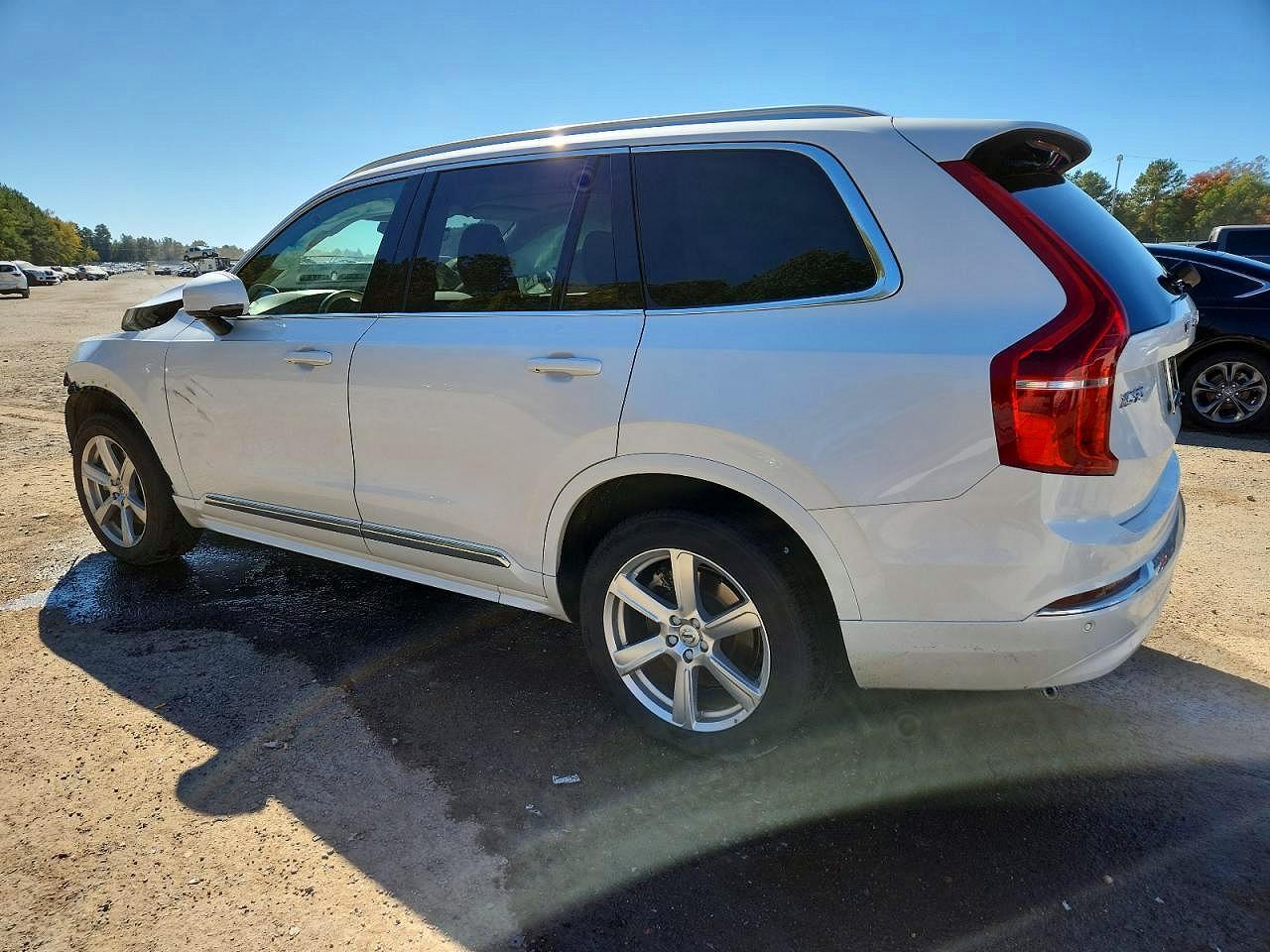 2024 Volvo Xc90 Core - Image 2