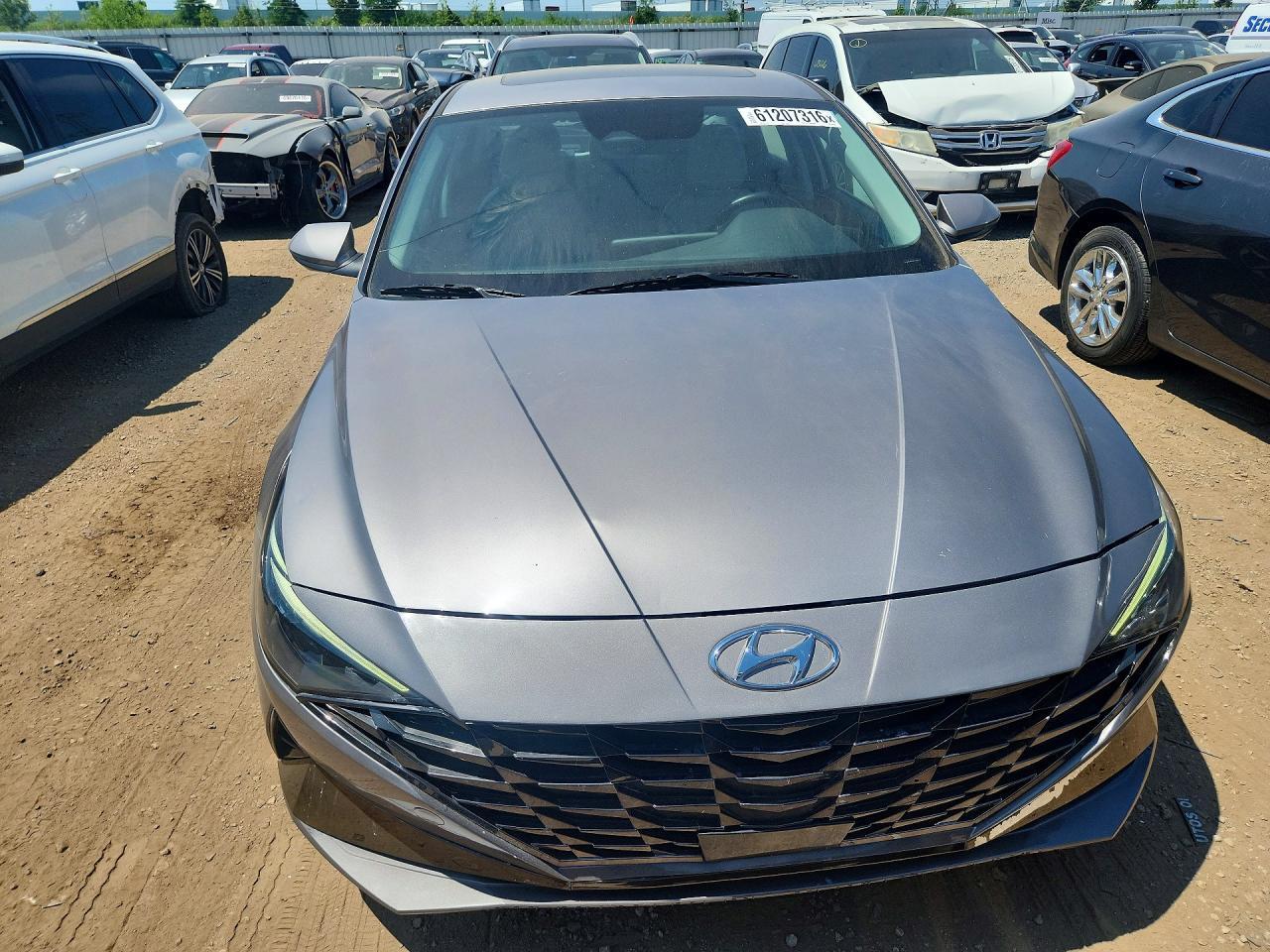 2023 Hyundai Elantra Limited - Фото 5