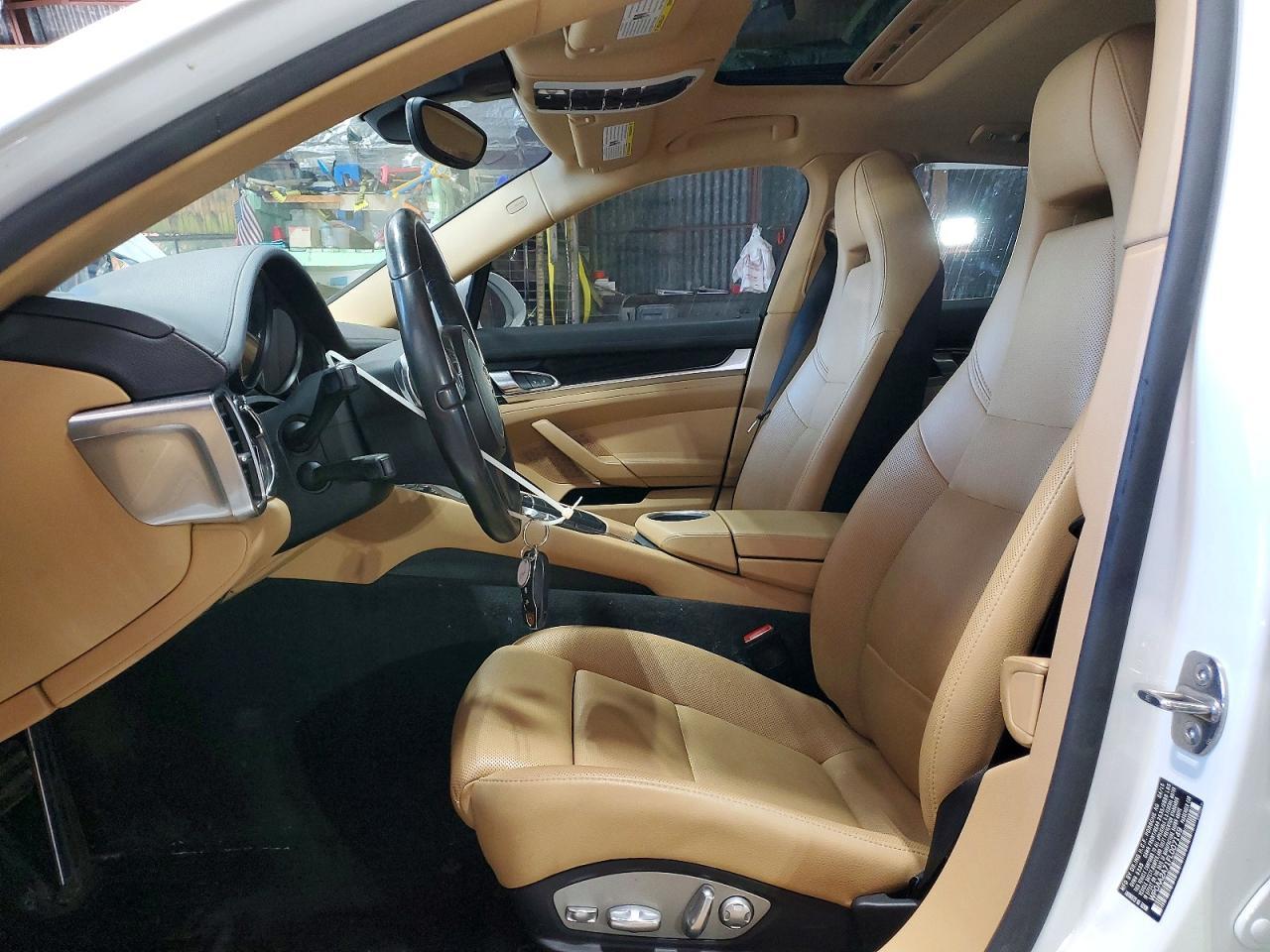 2015 Porsche Panamera 2 - Фото 7