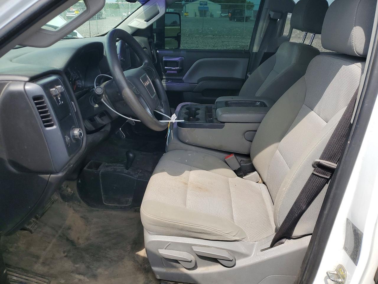 2019 GMC Sierra K3500 - Image 7