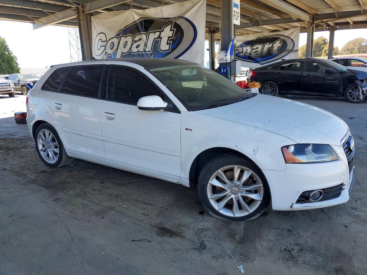 2012 Audi A3 Premium - Фото 4