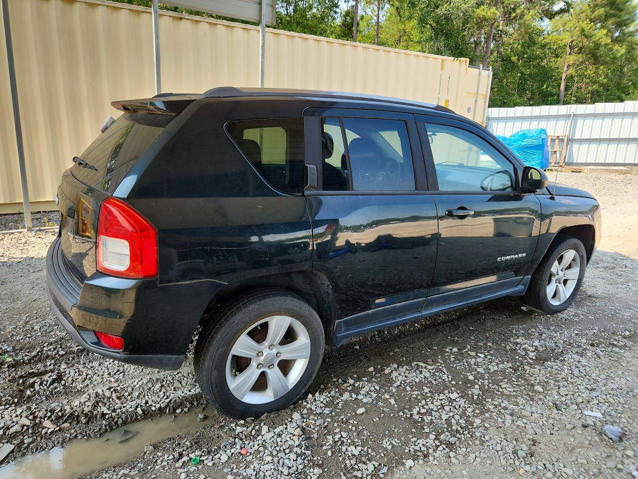 2013 Jeep Compass Sport - Фото 3