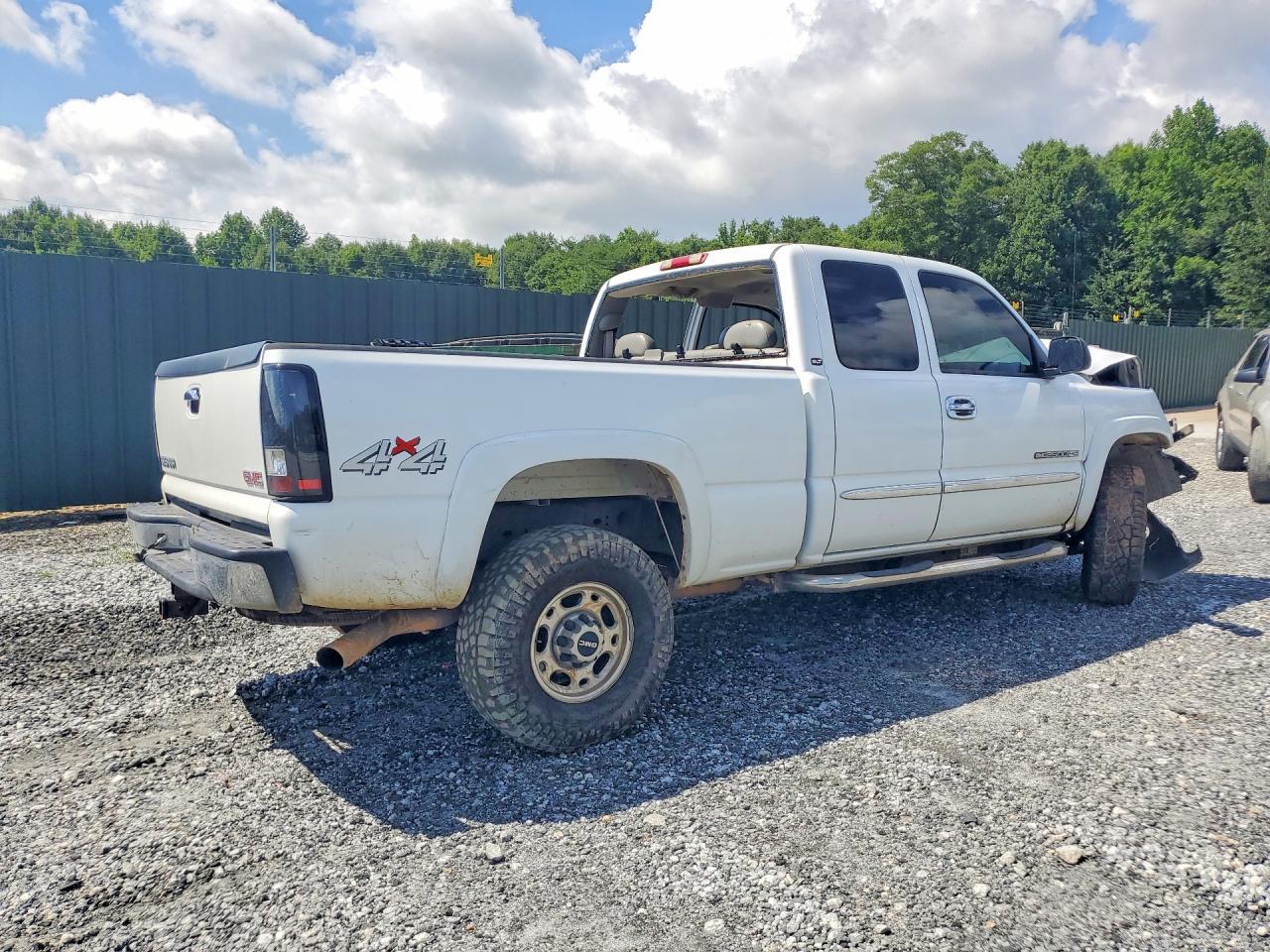2006 GMC Sierra K2500 Heavy Duty - Фото 3