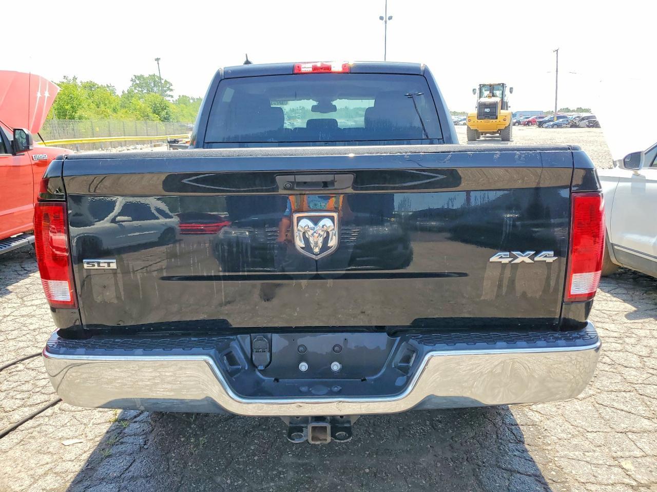 2023 Ram 1500 Classic Slt - Фото 6