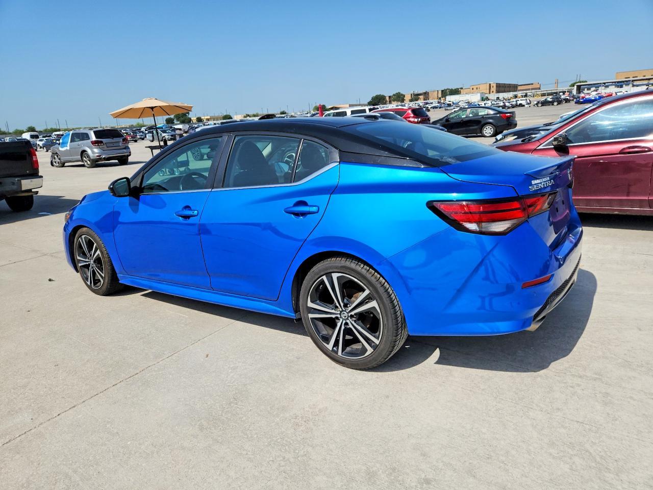 2021 Nissan Sentra Sr - Image 2