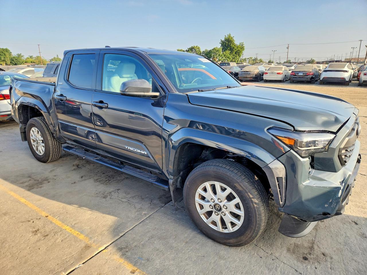 2025 Toyota Tacoma Sr5 - Image 4