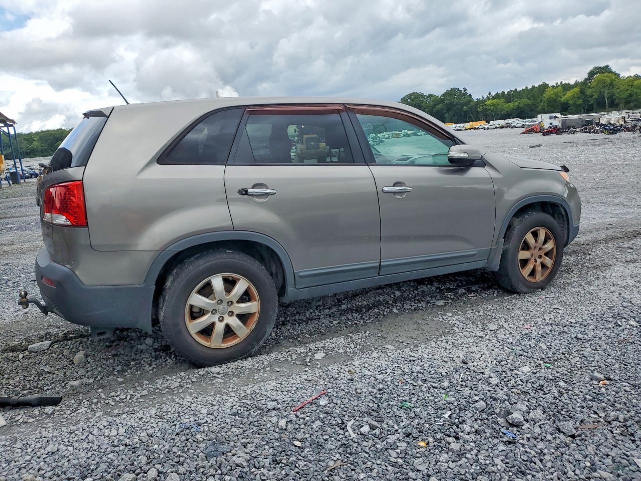 2013 Kia Sorento Lx - Фото 3