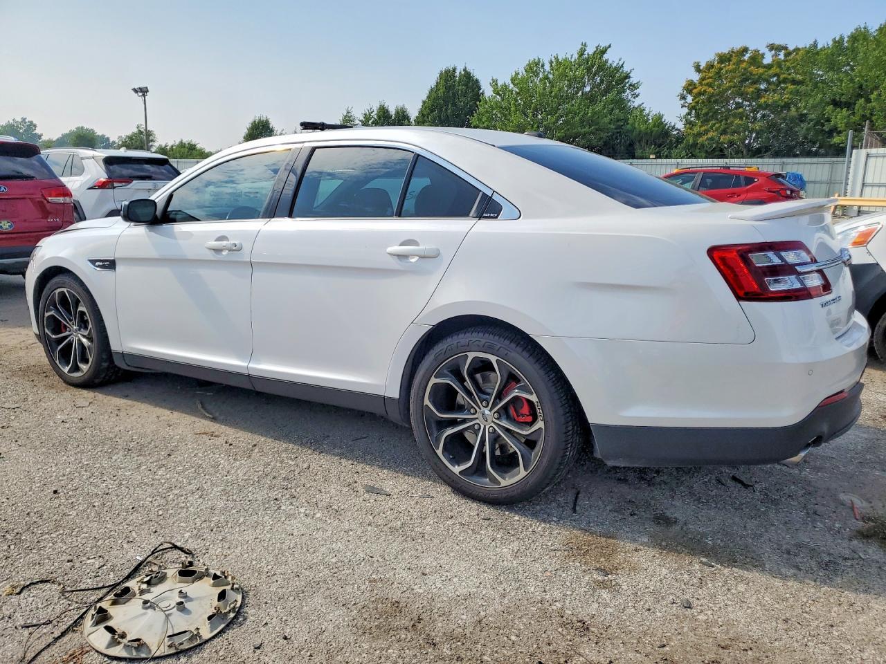 2013 Ford Taurus Sho - Фото 2