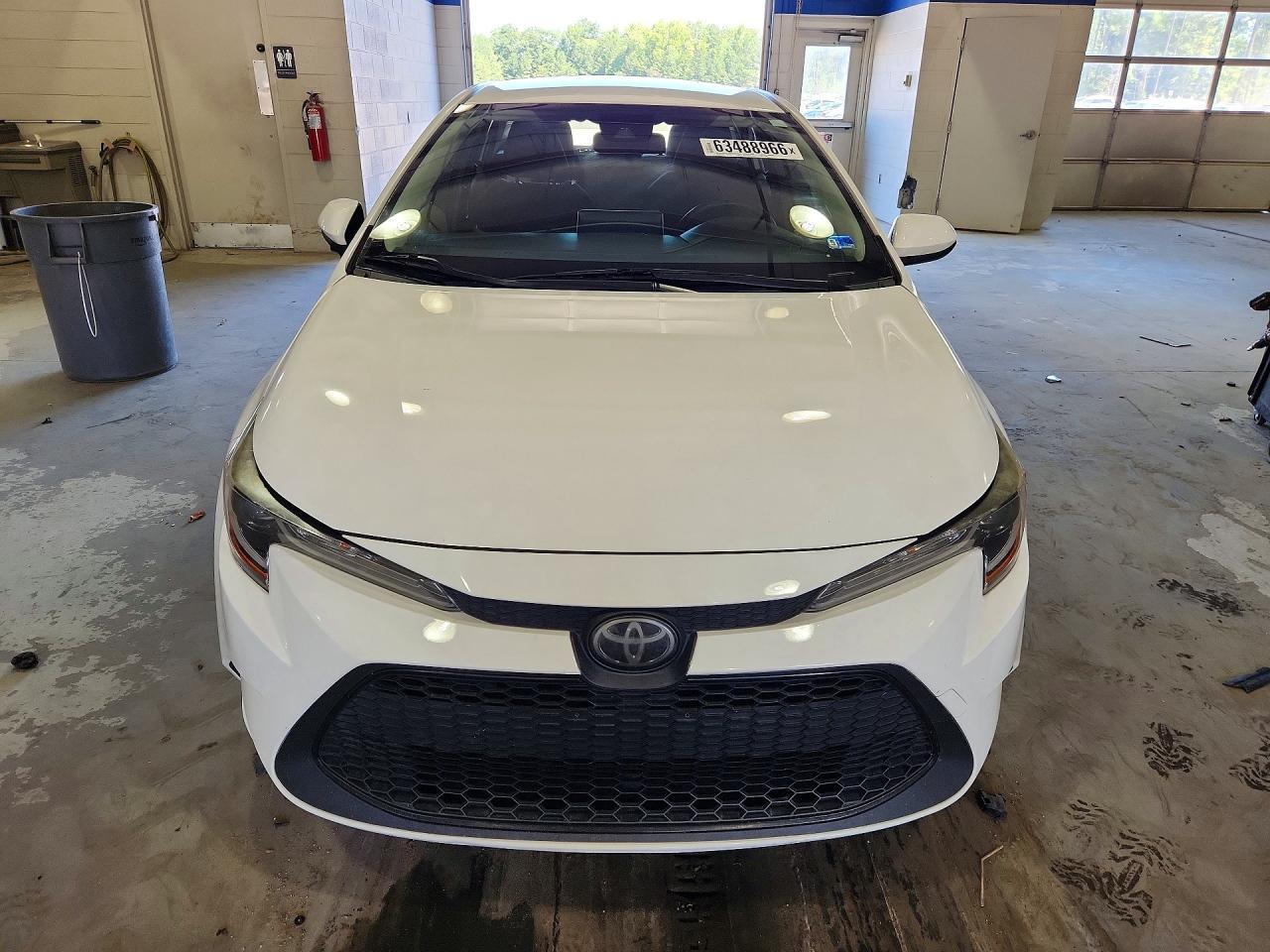 2021 Toyota Corolla Le - Фото 5
