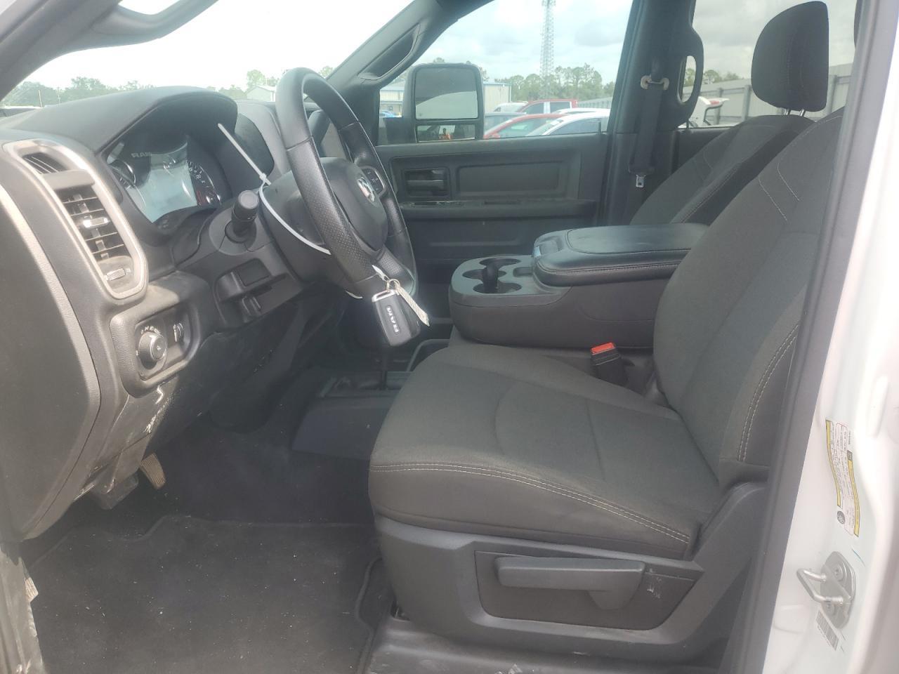 2024 Ram 3500 Tradesman - Image 7
