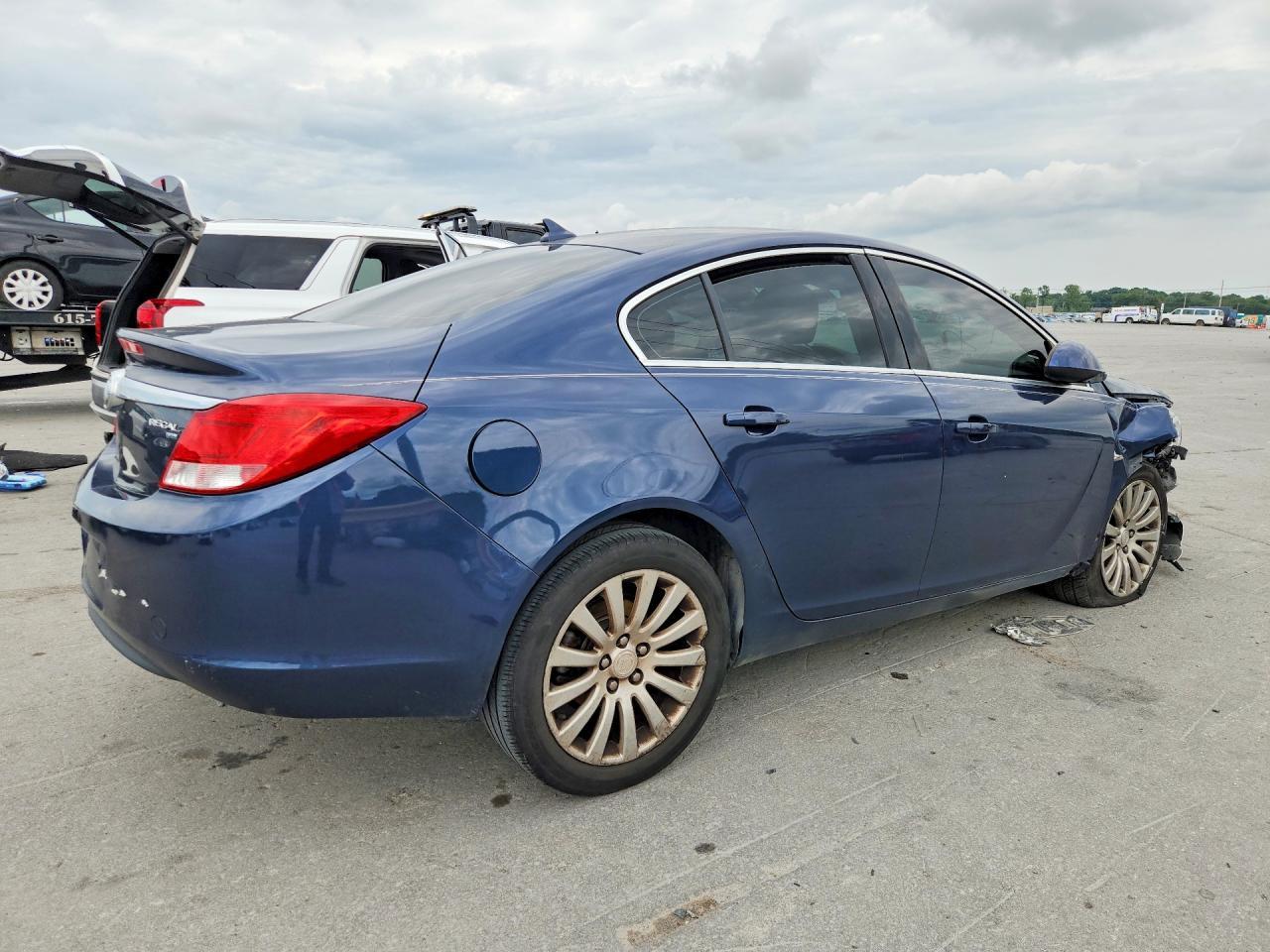 2011 Buick Regal Cxl - Image 3