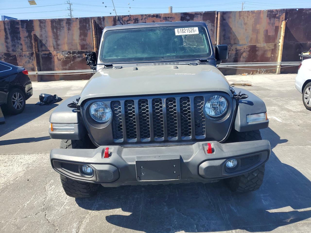2020 Jeep Gladiator Sport - Фото 5