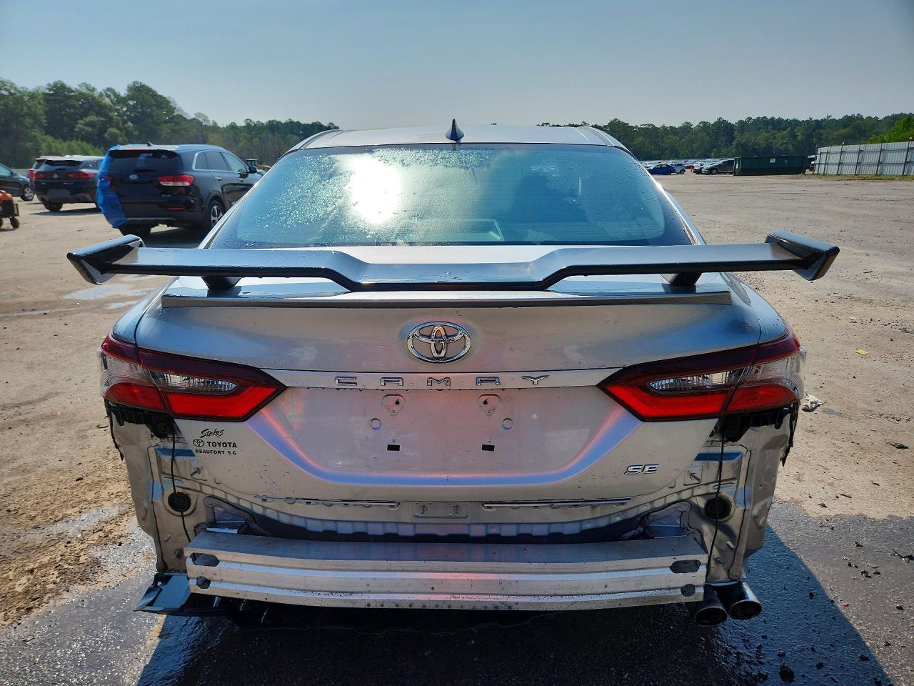 2021 Toyota Camry Se - Фото 6