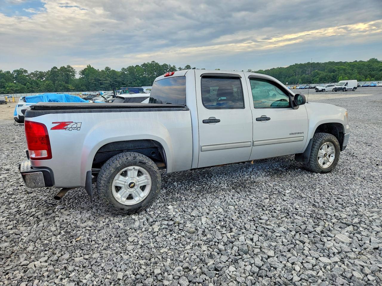 2012 GMC Sierra K1500 Sle - Image 3