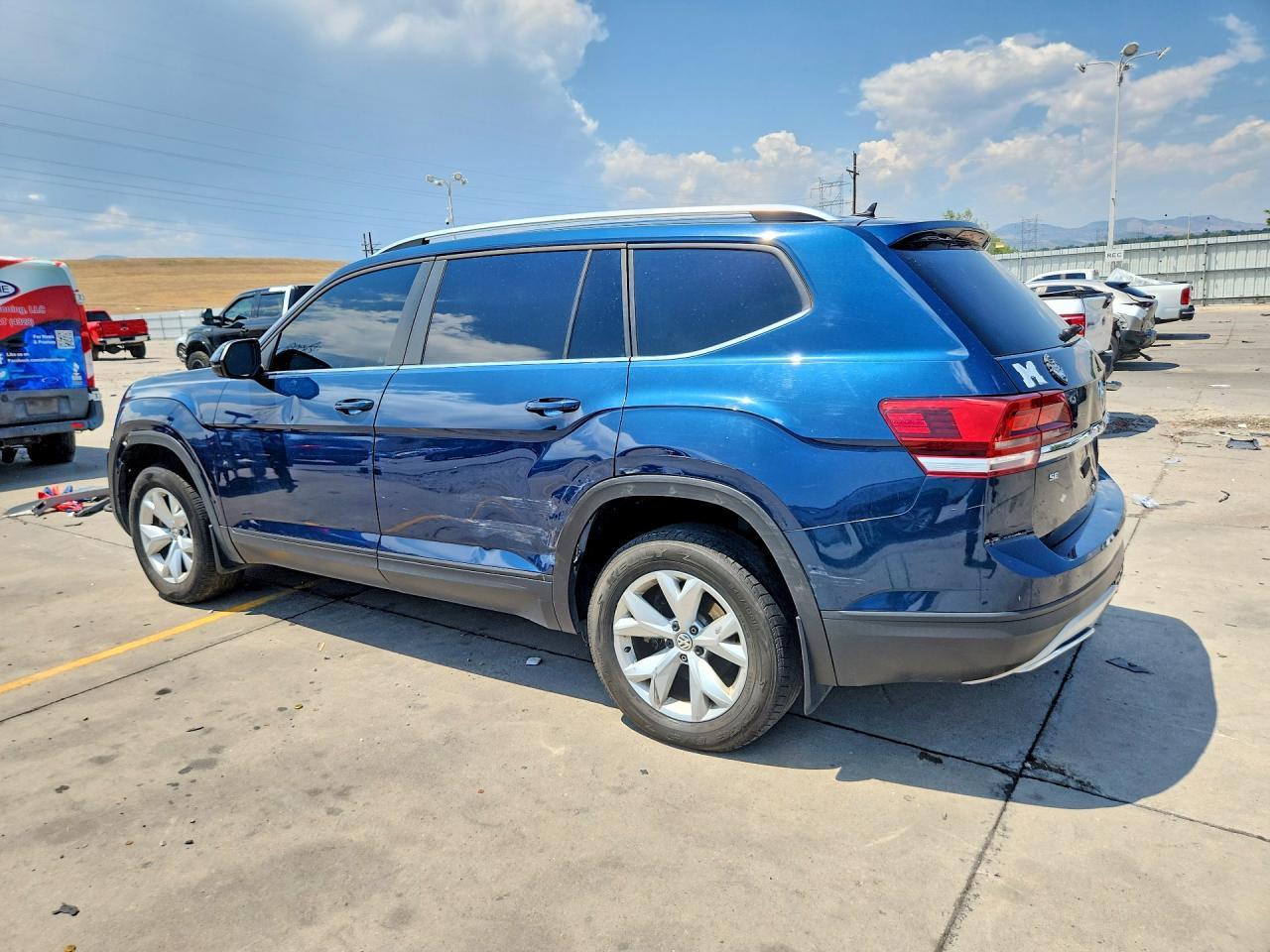 2018 Volkswagen Atlas Se - Фото 2
