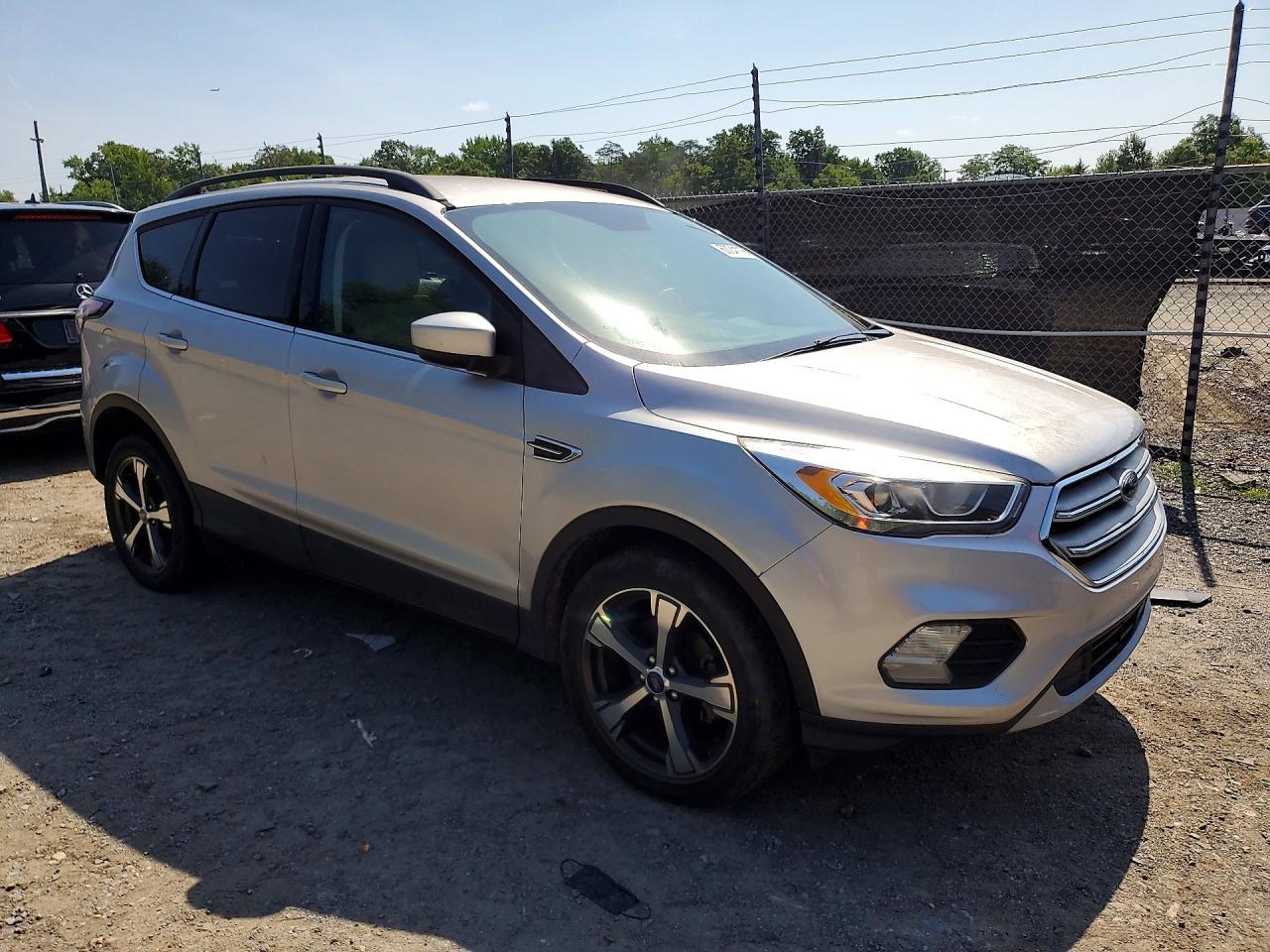 2018 Ford Escape Sel - Фото 4