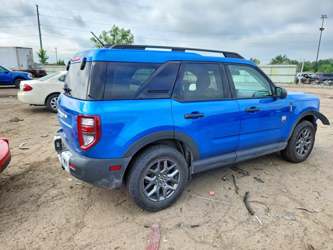 2025 Ford Bronco Sport Big Bend - Image 3