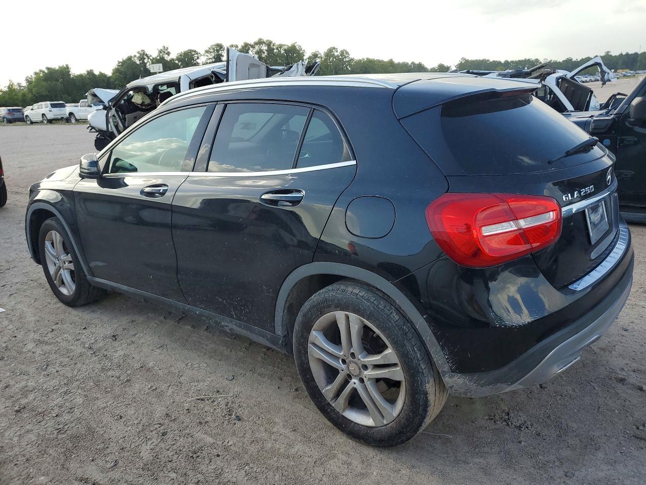 2015 Mercedes-Benz Gla 250 - Image 2