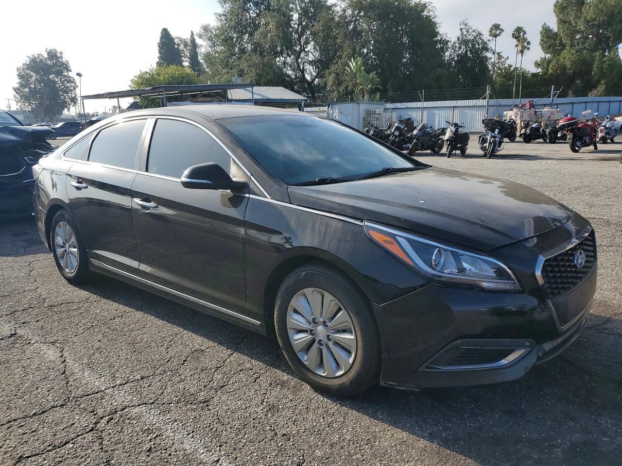 2017 Hyundai Sonata Hybrid Se - Фото 4
