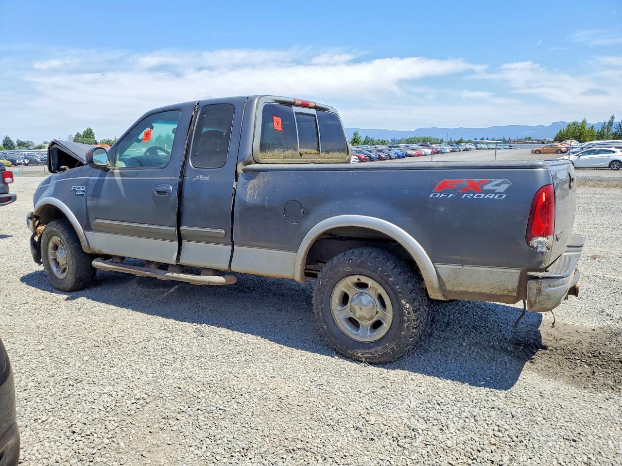 2002 Ford F150 - Image 2