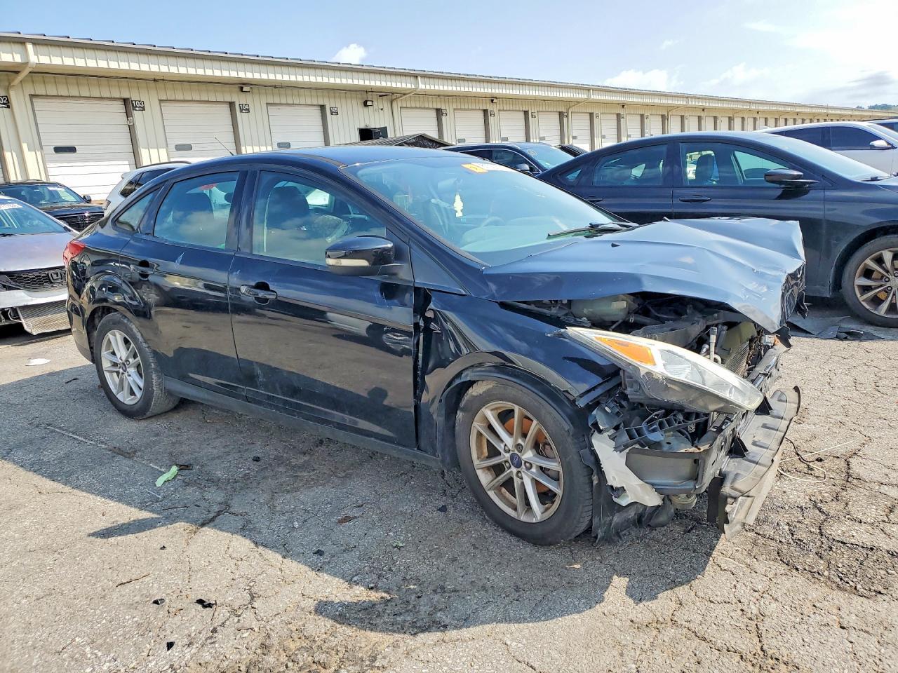 2016 Ford Focus Se - Фото 4
