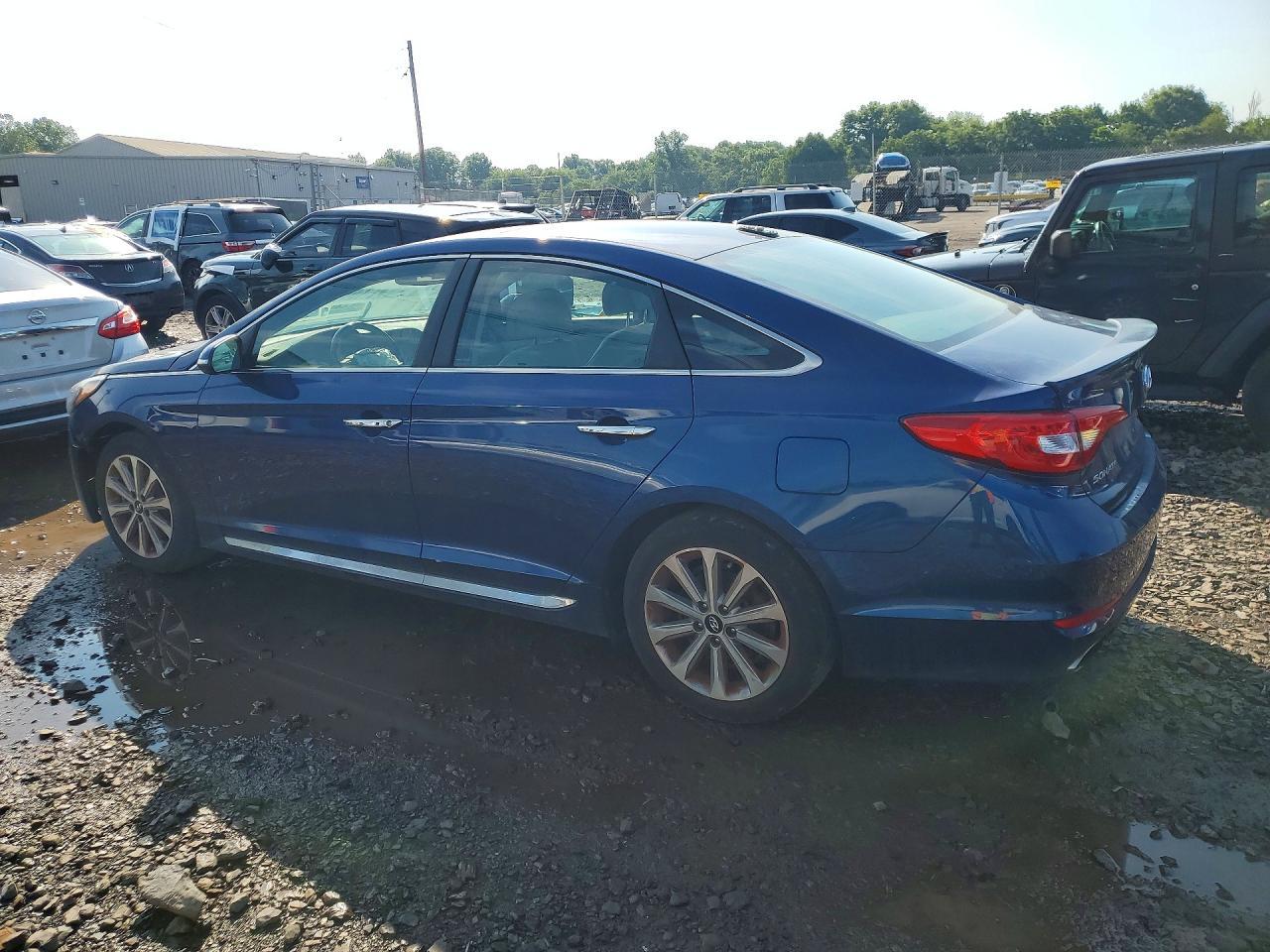 2017 Hyundai Sonata Limited - Image 2