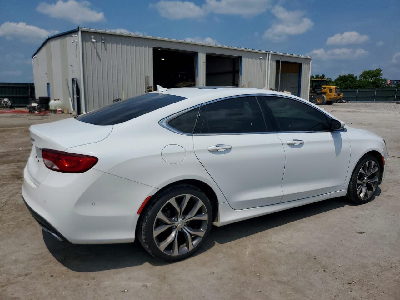 2015 Chrysler 200 C - Фото 3