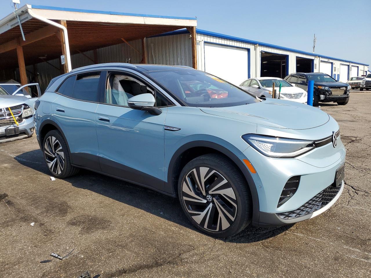 2025 Volkswagen Id.4 Pro S Plus - Image 4