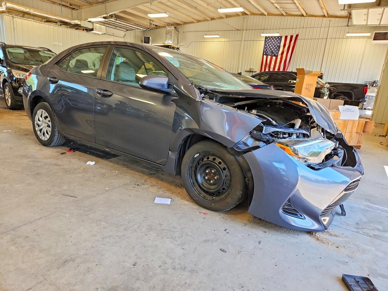 2018 Toyota Corolla Le - Image 4