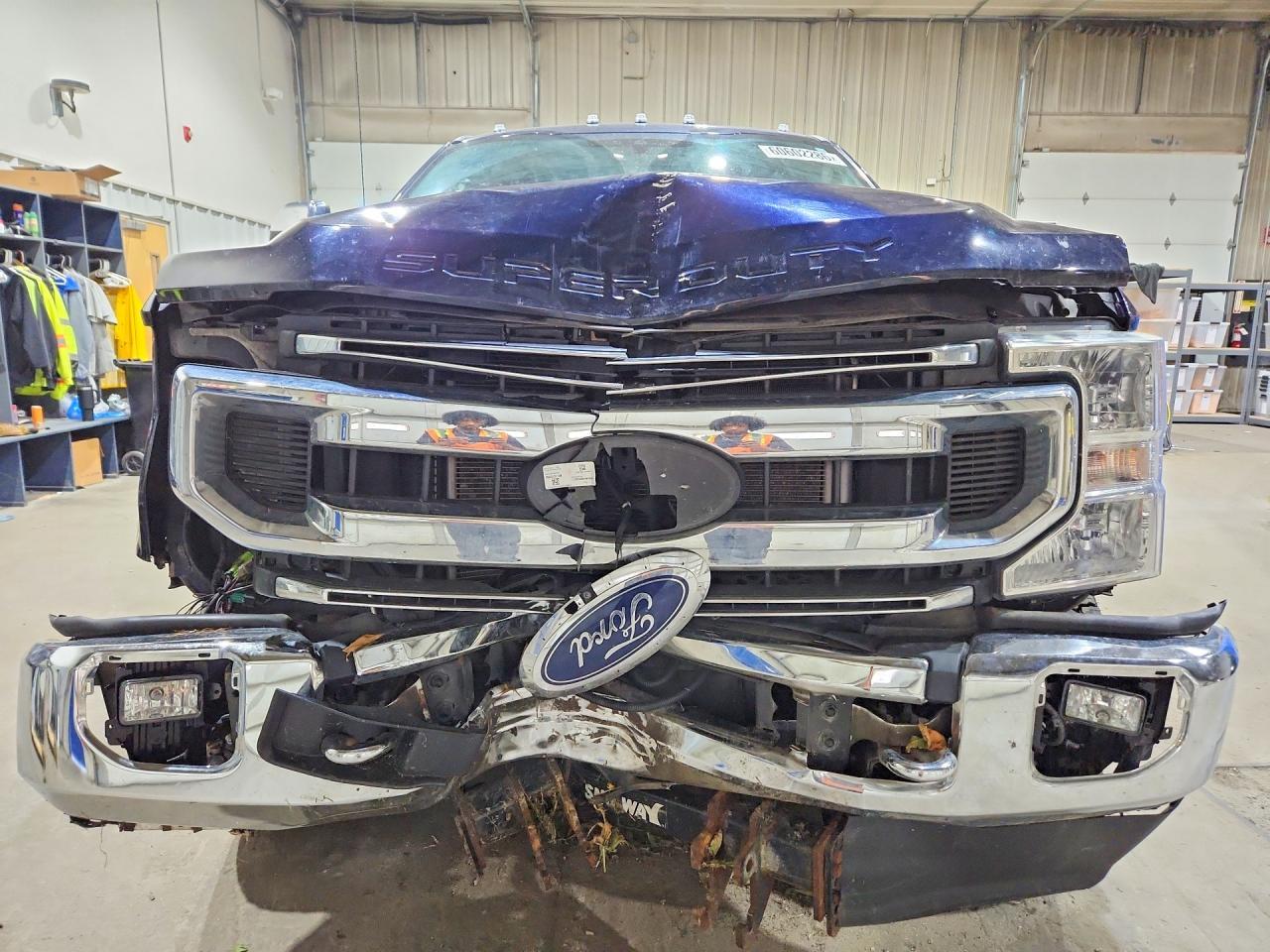 2021 Ford F250 Super Duty - Image 5