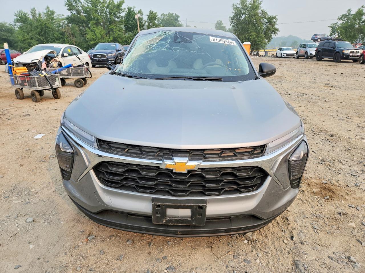 2025 Chevrolet Trax Ls - Image 5