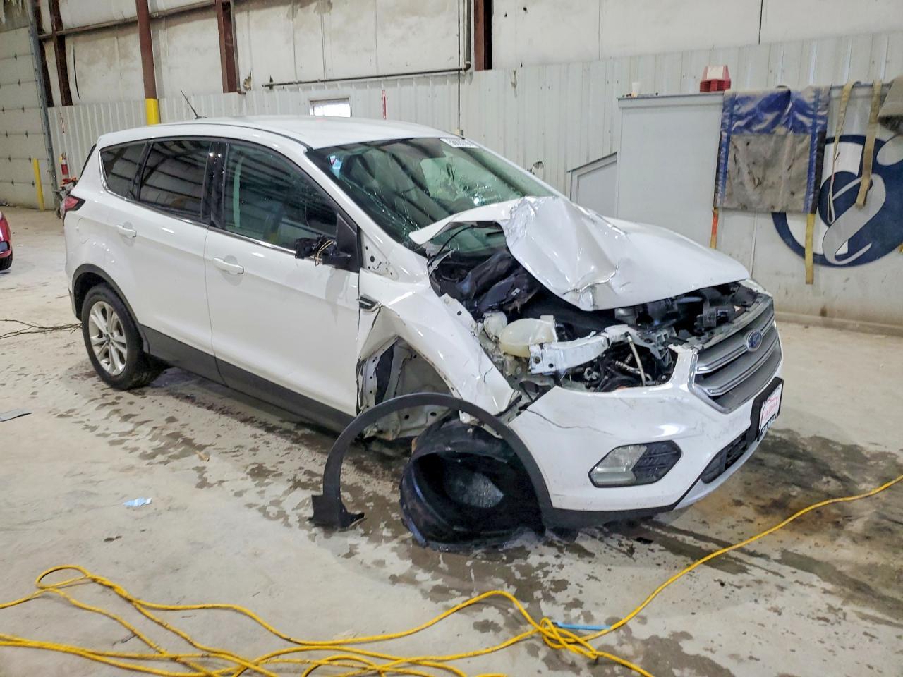 2017 Ford Escape Se - Фото 4