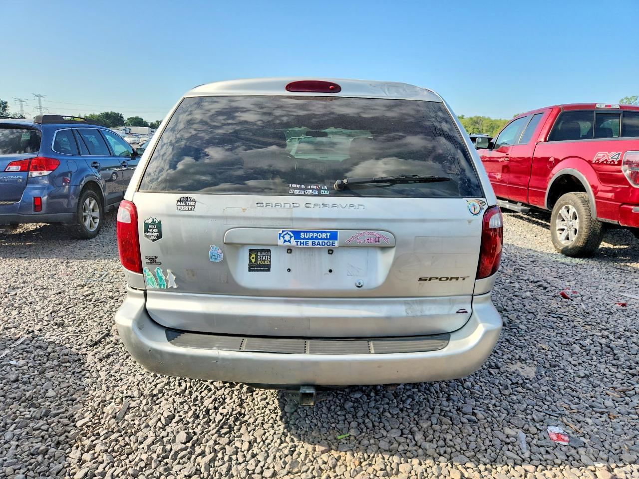 2001 Dodge Grand Caravan Sport - Image 6