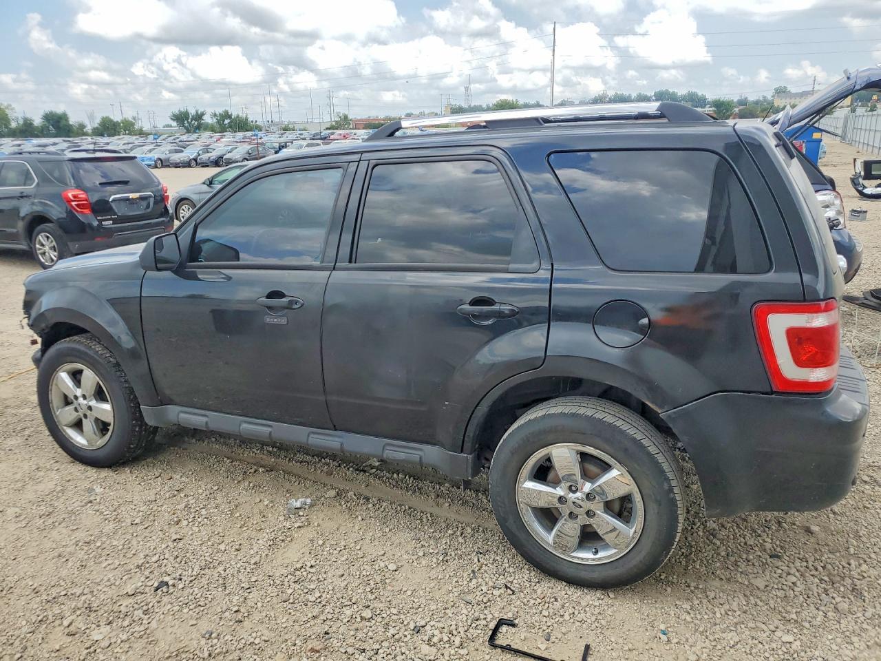 2012 Ford Escape Limited - Фото 2