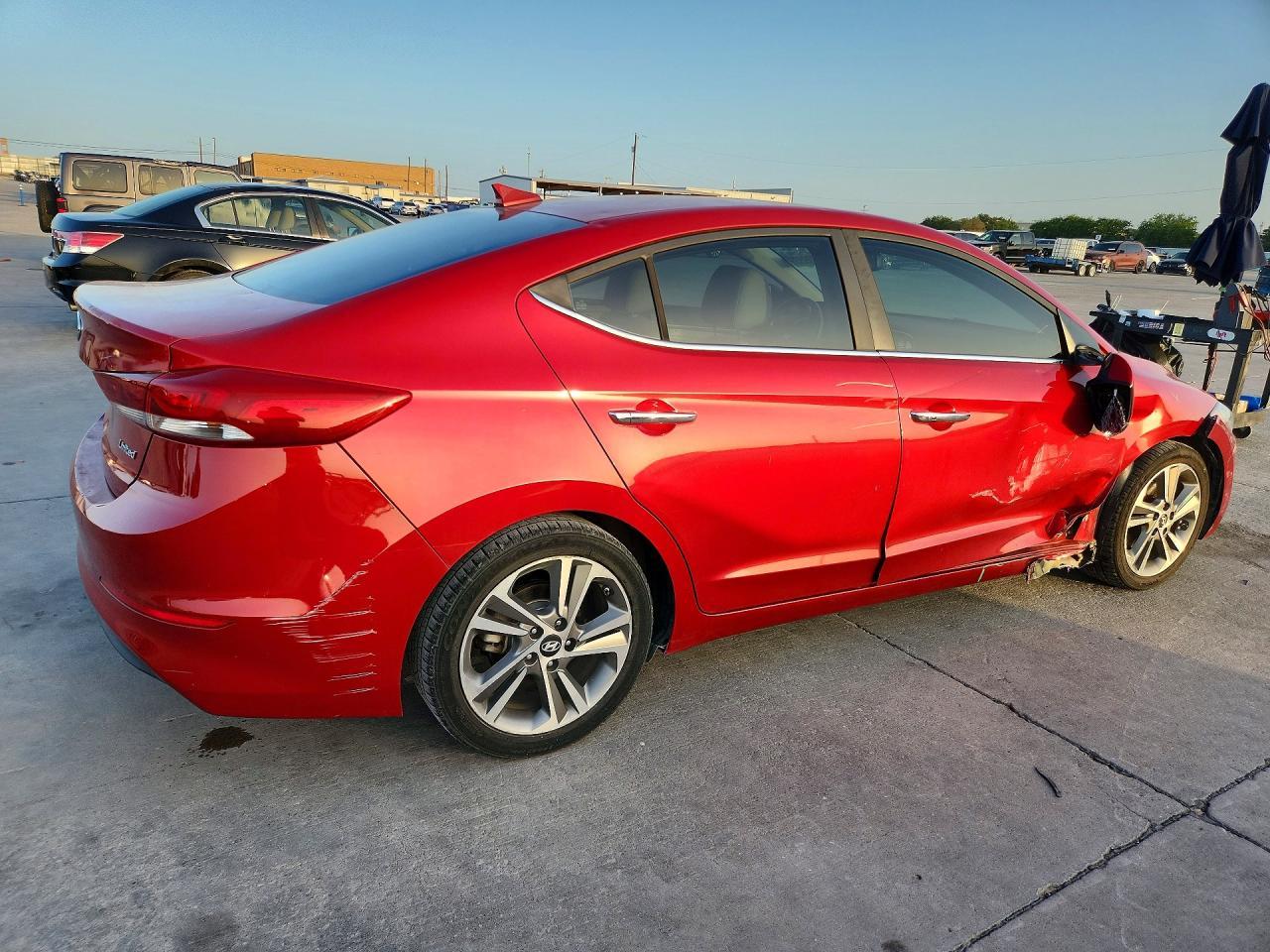 2017 Hyundai Elantra Limited - Фото 3
