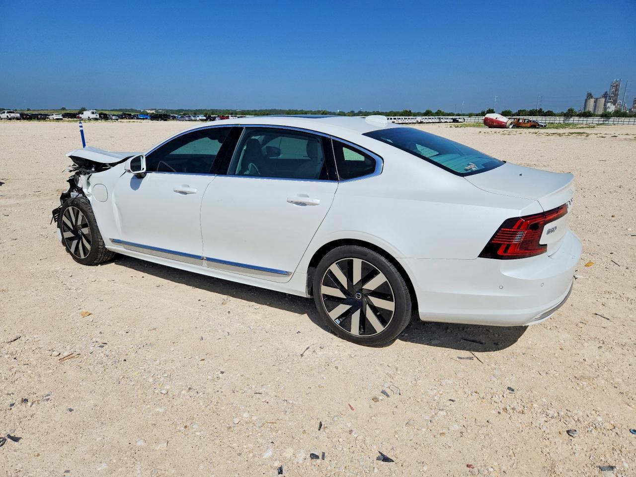 2025 Volvo S90 Ultra - Фото 2