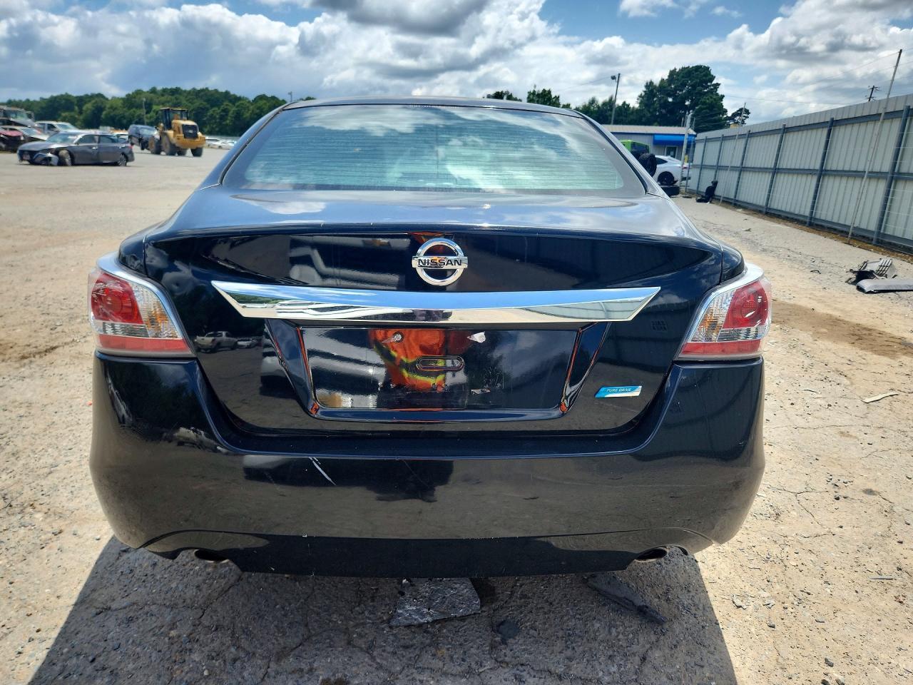 2014 Nissan Altima 2.5 S - Image 6