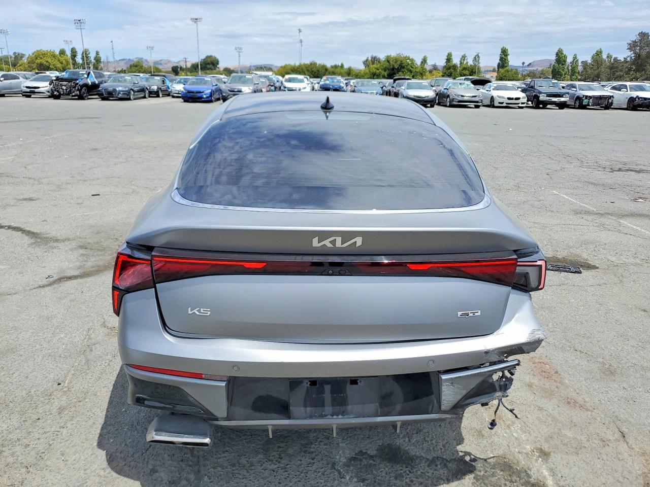 2025 Kia K5 Gt - Фото 6