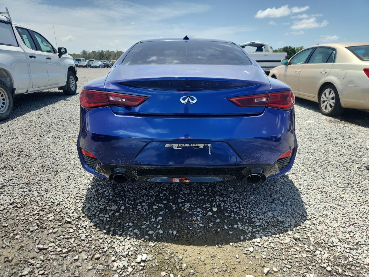 2019 Infiniti Q60 3.0T Luxe - Фото 6