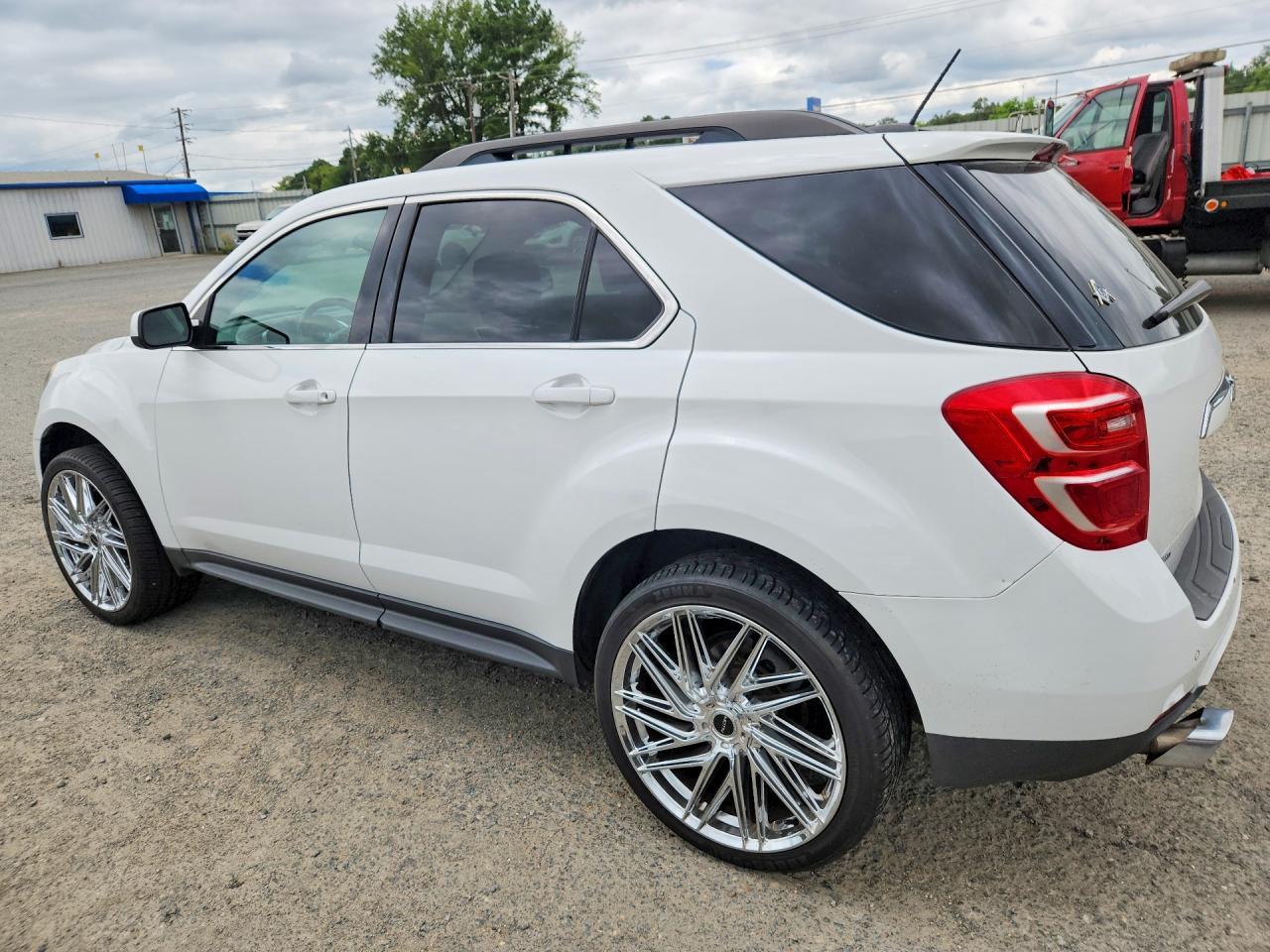 2016 Chevrolet Equinox Lt - Фото 2