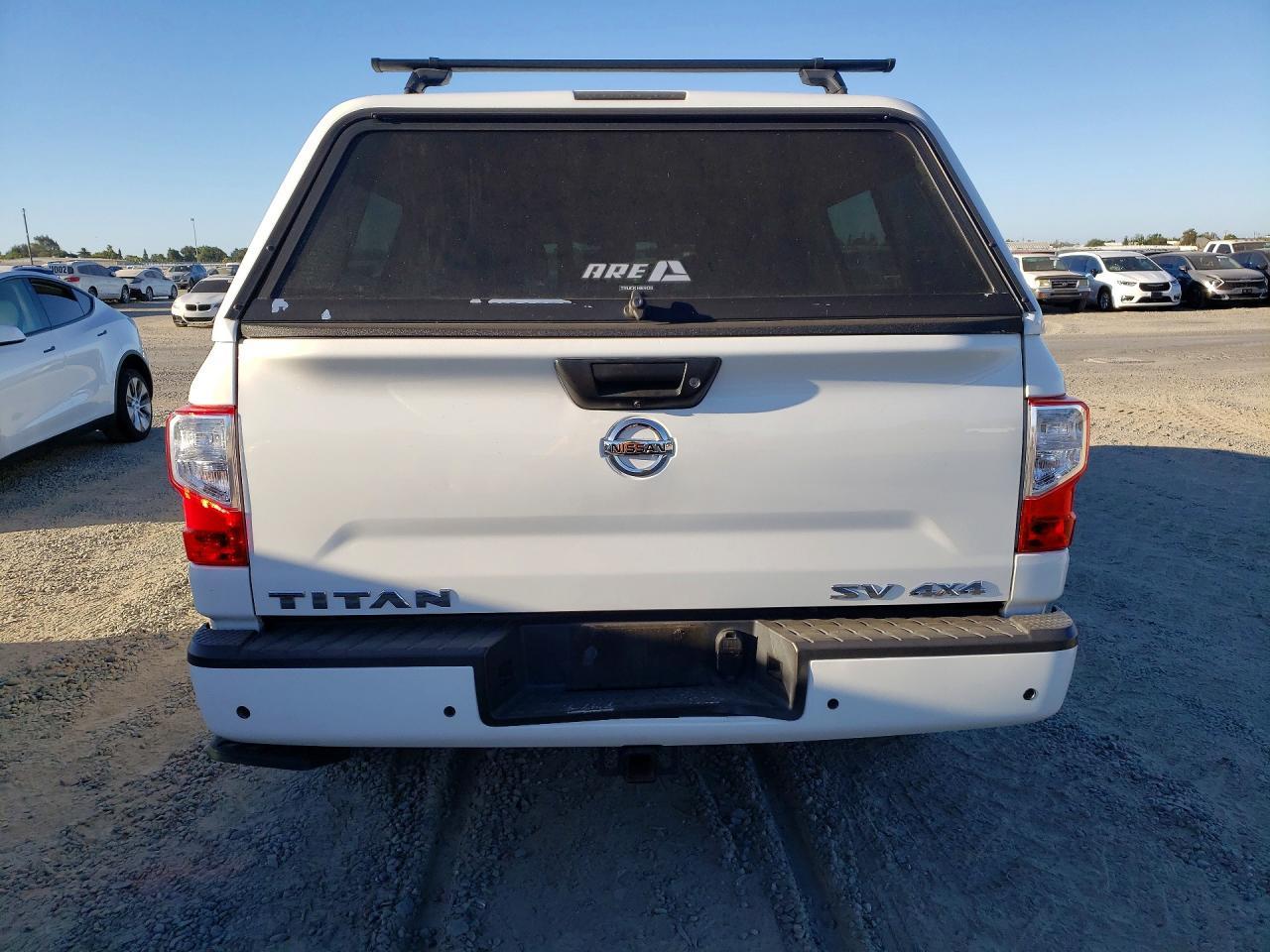 2021 Nissan Titan Sv - Фото 6