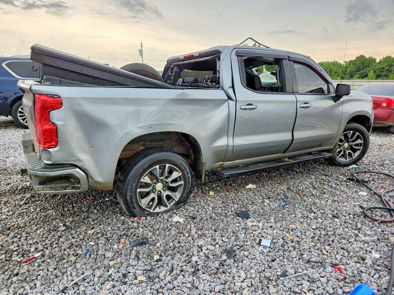 2024 Chevrolet Silverado K1500 Lt - Фото 3